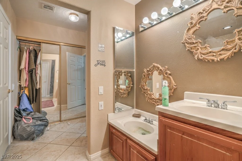 6328 Kell, Las Vegas, NV 89156