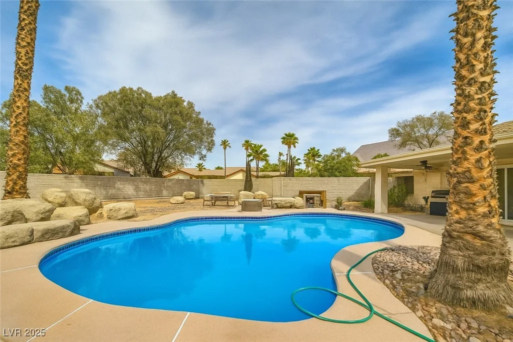 6328 Kell, Las Vegas, NV 89156