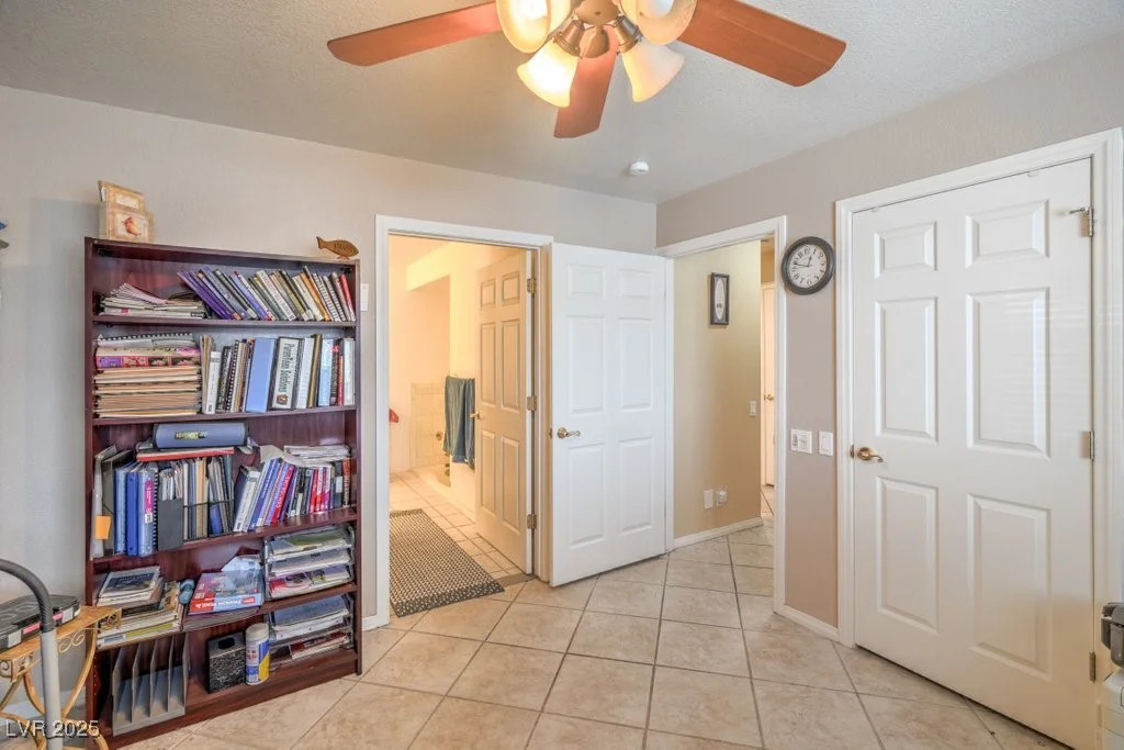 6328 Kell, Las Vegas, NV 89156