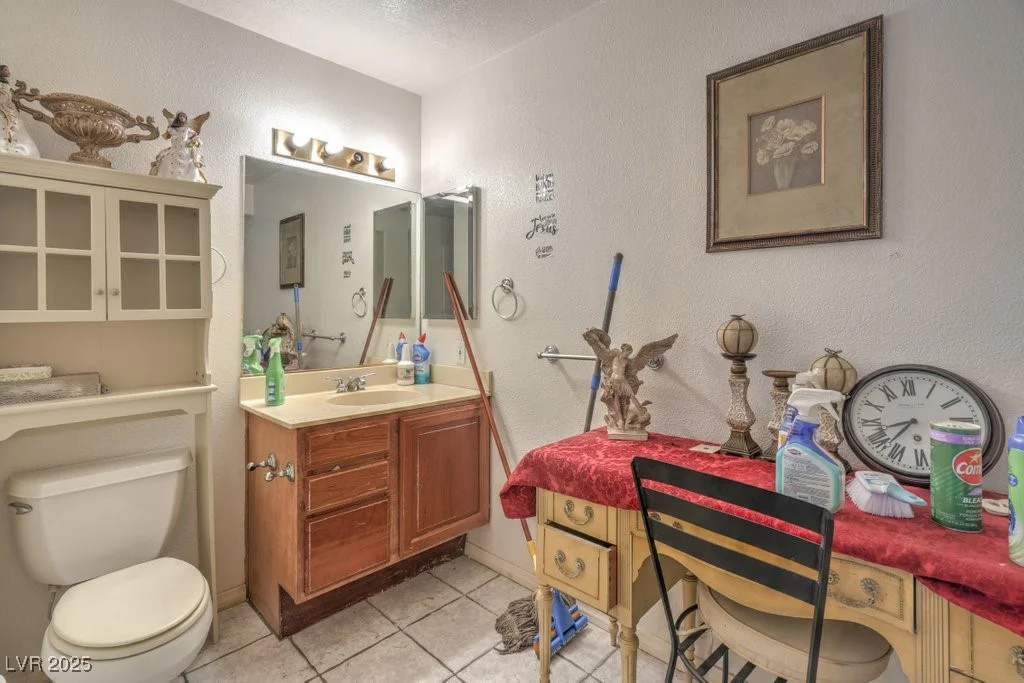 6328 Kell, Las Vegas, NV 89156