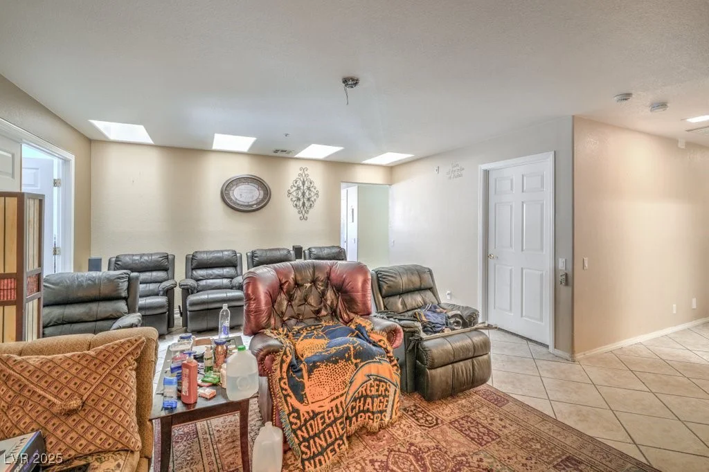 6328 Kell, Las Vegas, NV 89156