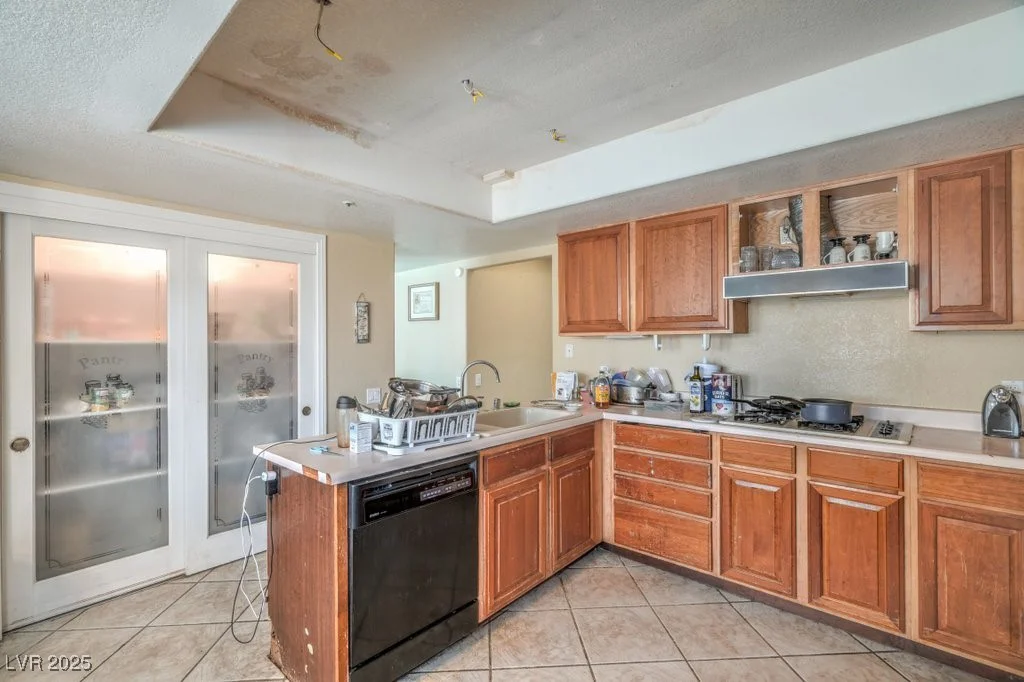 6328 Kell, Las Vegas, NV 89156