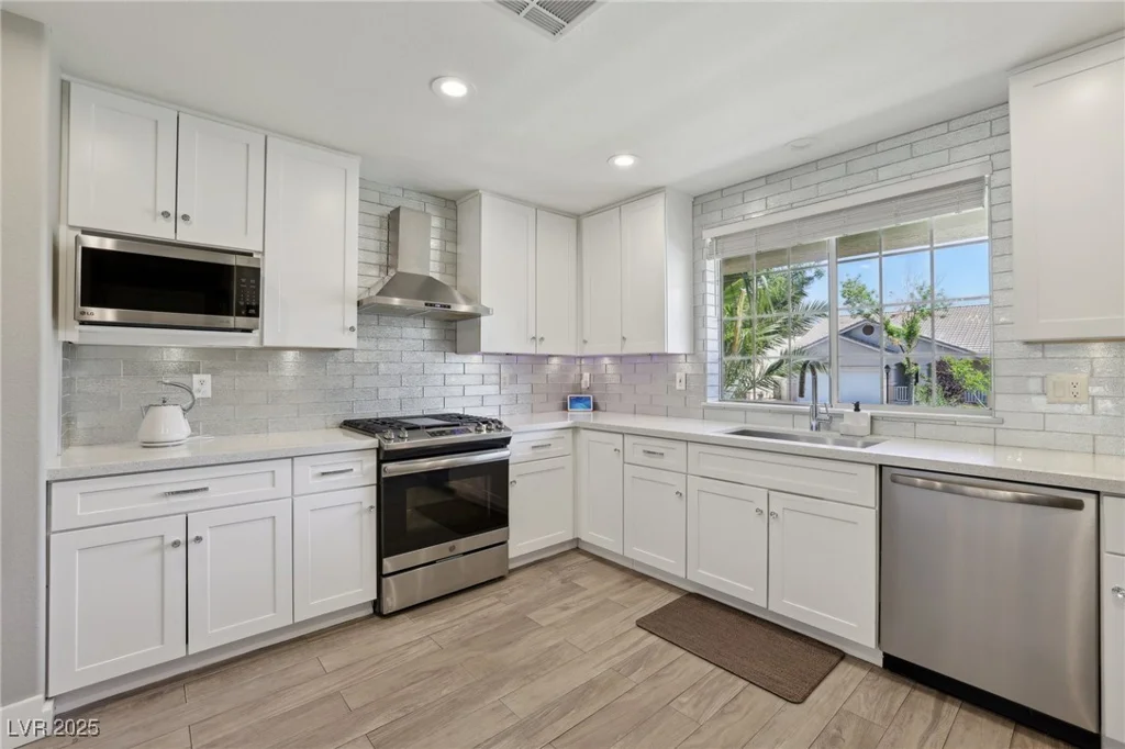 7729 Natures Song, Las Vegas, NV 89131