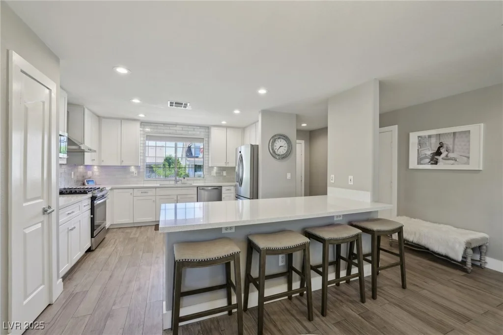 7729 Natures Song, Las Vegas, NV 89131
