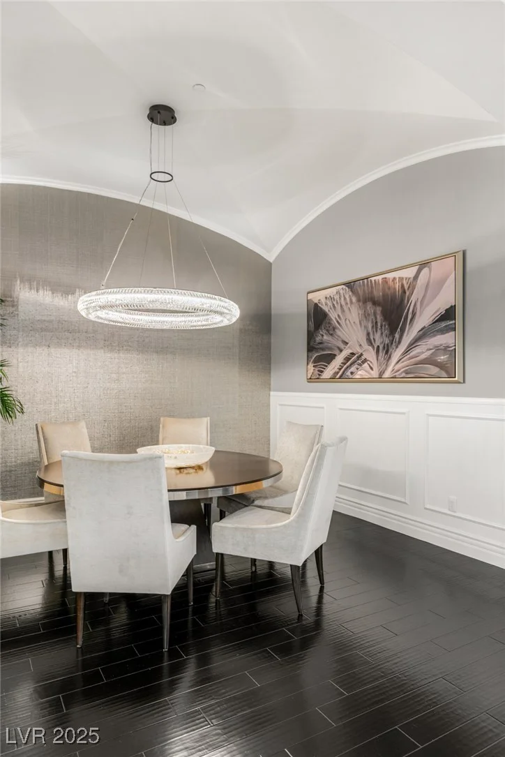 34 Meadowhawk, Las Vegas, NV 89135