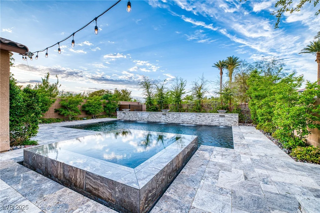 2874 Shining Sun, Henderson, NV 89052