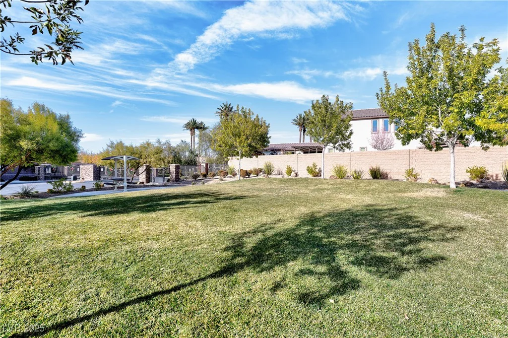 2874 Shining Sun, Henderson, NV 89052