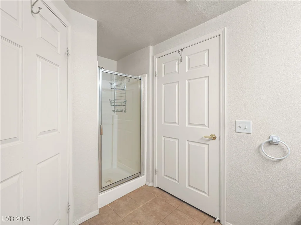 9975 Peace, Las Vegas, NV 89147