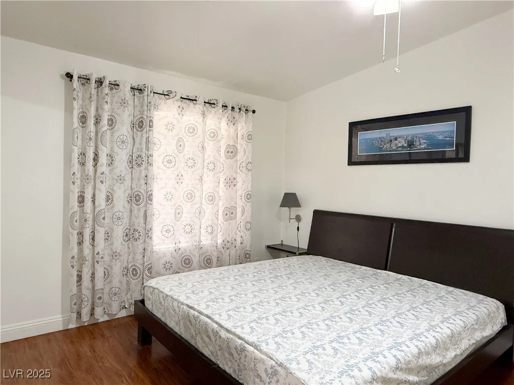 8452 Boseck, Las Vegas, NV 89145