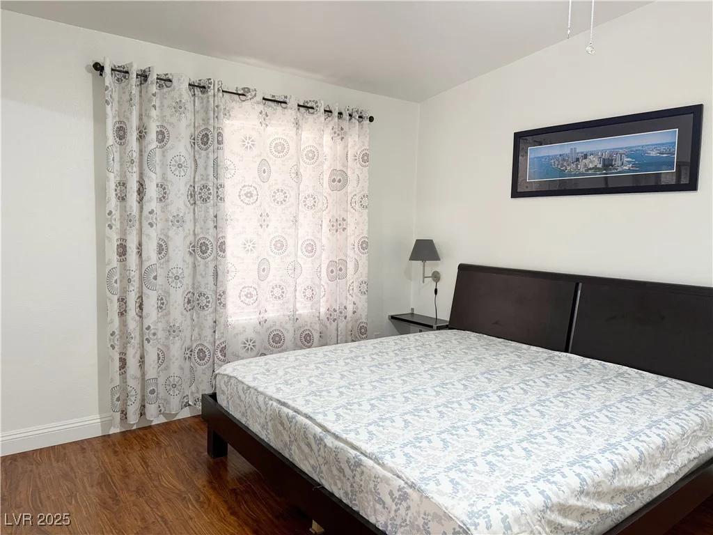 8452 Boseck, Las Vegas, NV 89145