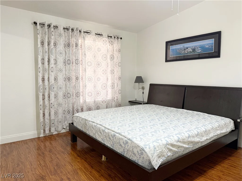 8452 Boseck, Las Vegas, NV 89145