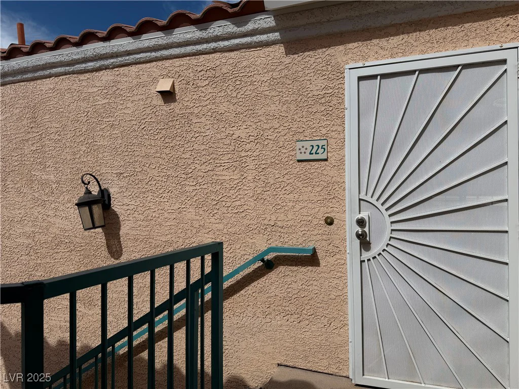 8452 Boseck, Las Vegas, NV 89145
