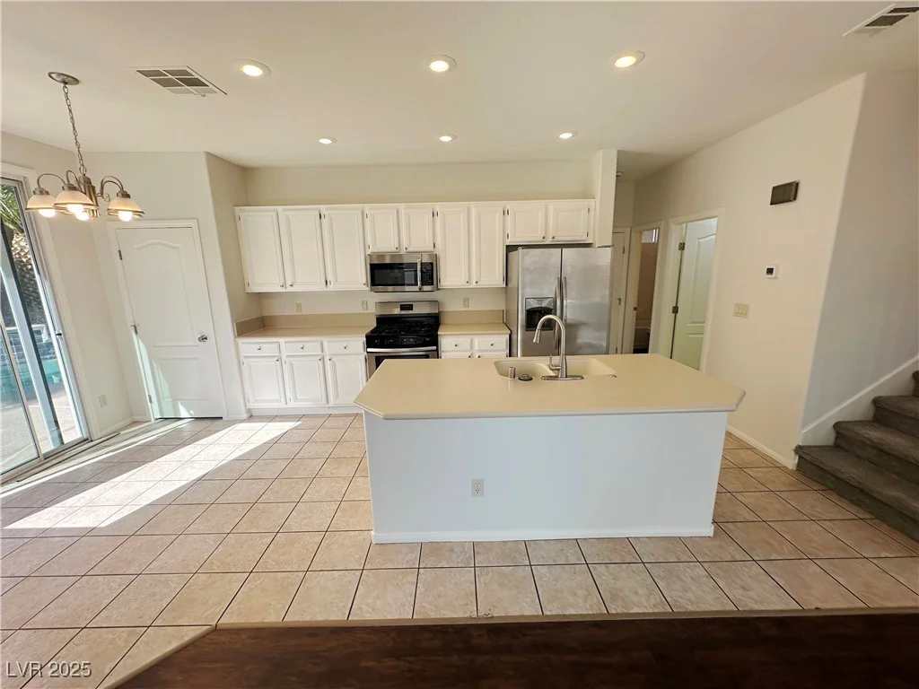 181 Ruby Ridge, Henderson, NV 89002