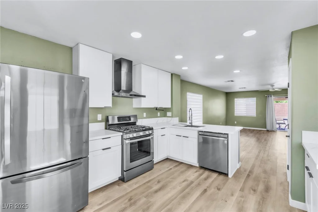 5332 Hadley, North Las Vegas, NV 89031