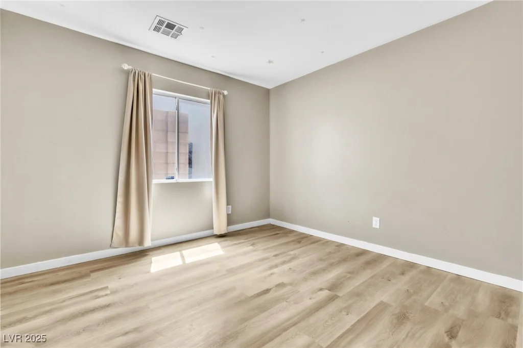 5332 Hadley, North Las Vegas, NV 89031