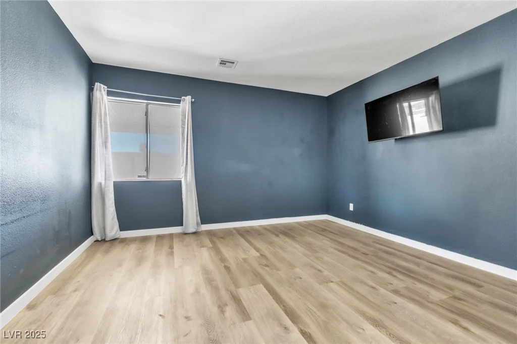 5332 Hadley, North Las Vegas, NV 89031