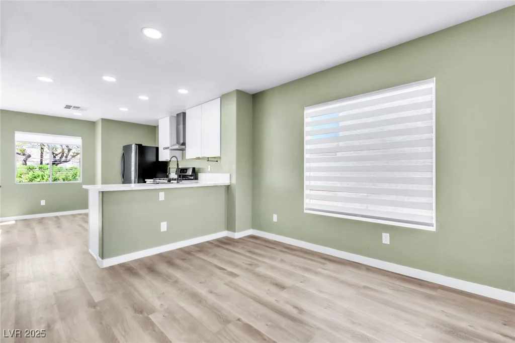 5332 Hadley, North Las Vegas, NV 89031