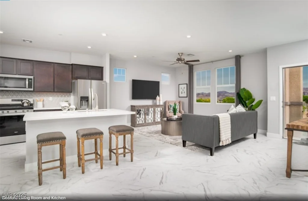 638 Bellus, Henderson, NV 89015