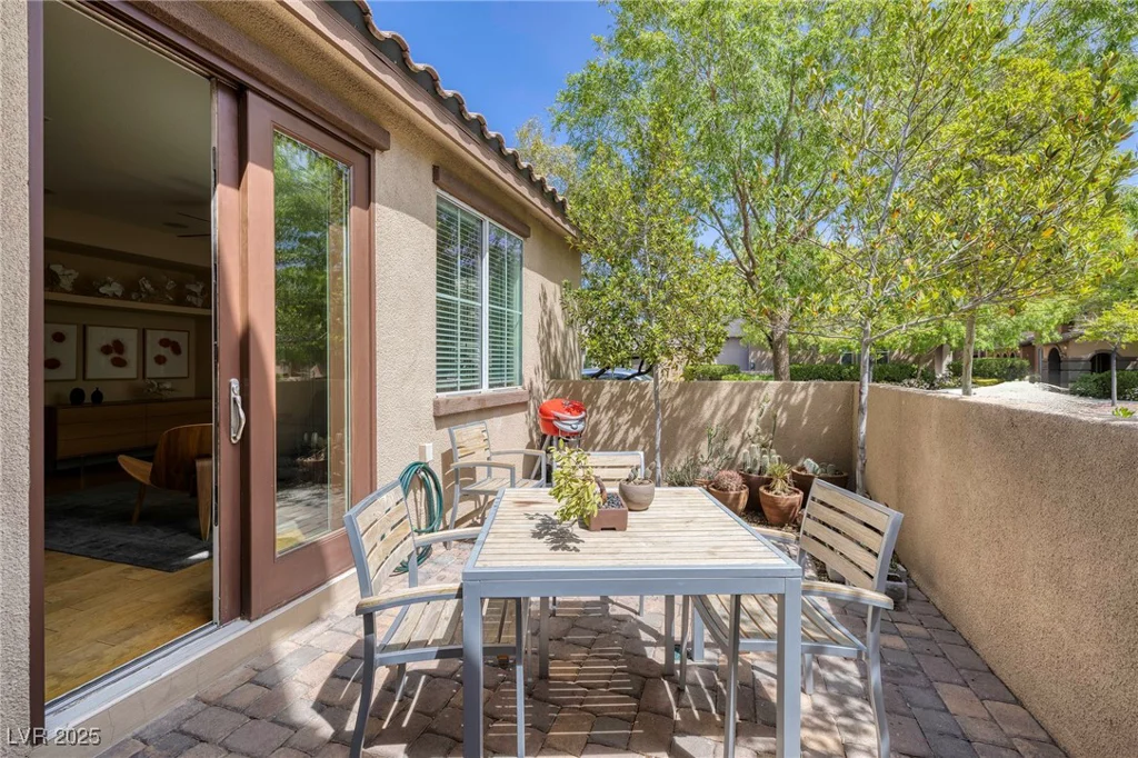 11419 Belmont Lake, Las Vegas, NV 89135