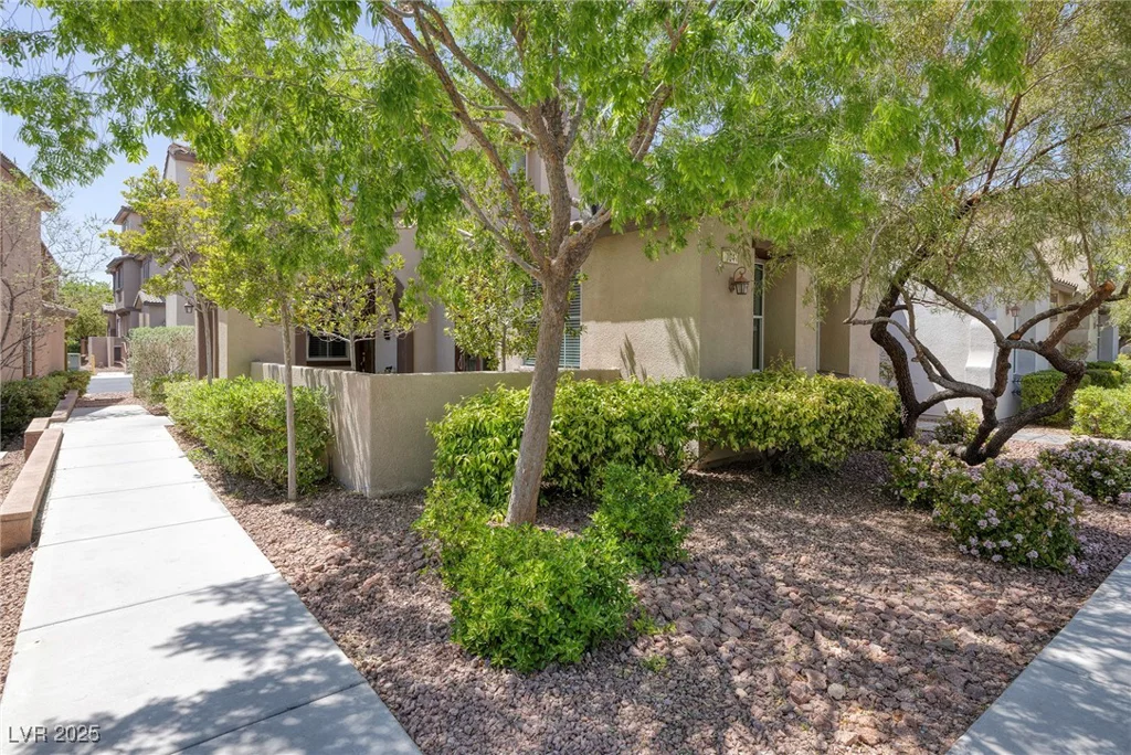 11419 Belmont Lake, Las Vegas, NV 89135
