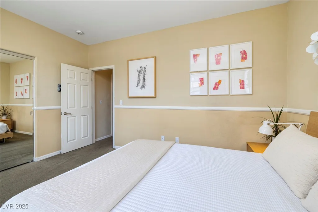 11419 Belmont Lake, Las Vegas, NV 89135