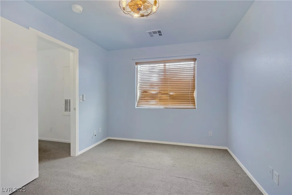 9932 Keephills, Las Vegas, NV 89183