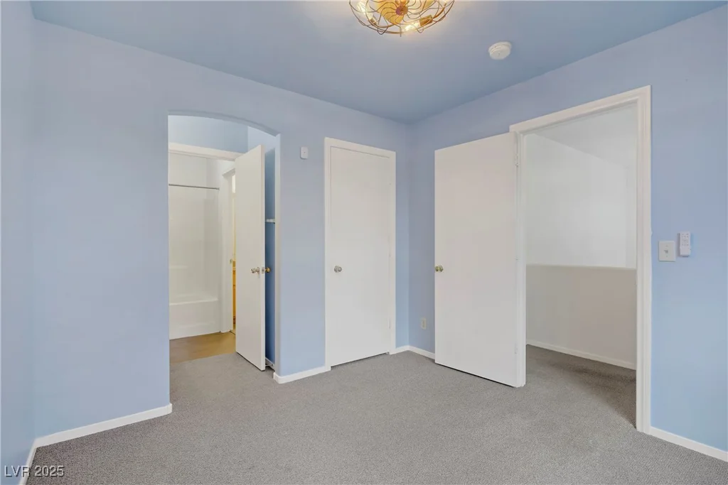 9932 Keephills, Las Vegas, NV 89183
