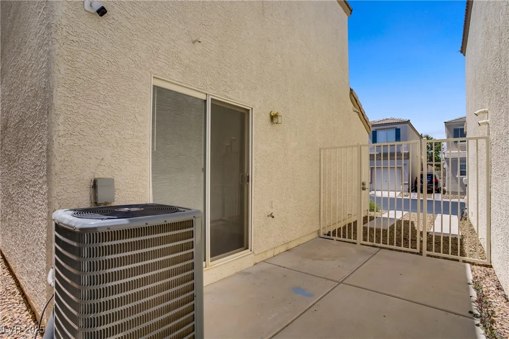 9932 Keephills, Las Vegas, NV 89183