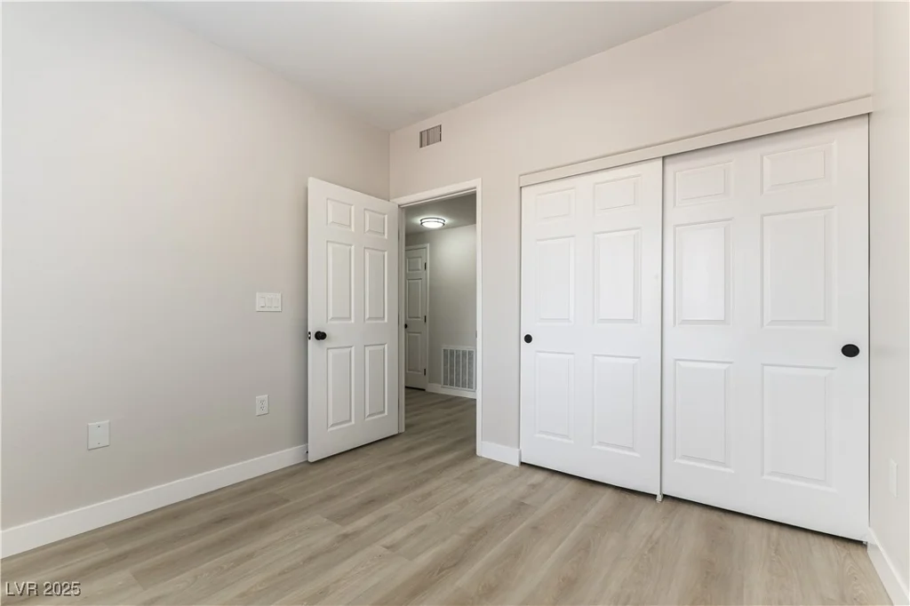 9303 Gilcrease, Las Vegas, NV 89149