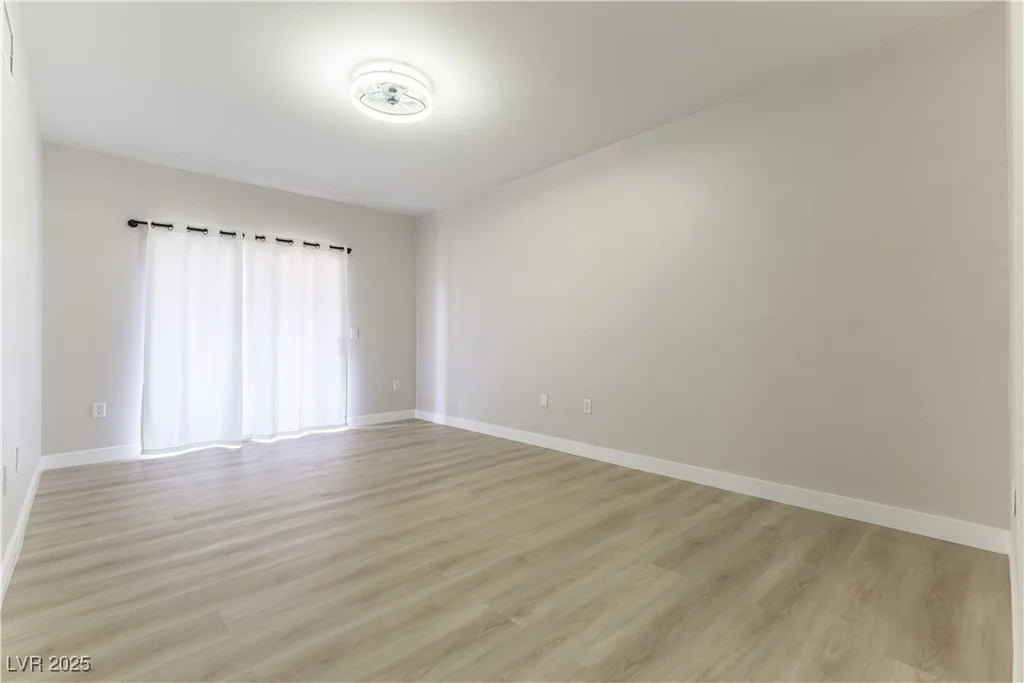 9303 Gilcrease, Las Vegas, NV 89149