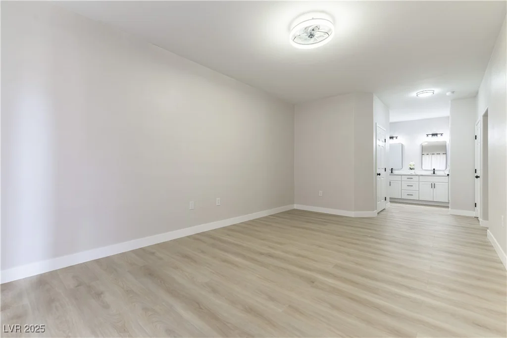 9303 Gilcrease, Las Vegas, NV 89149