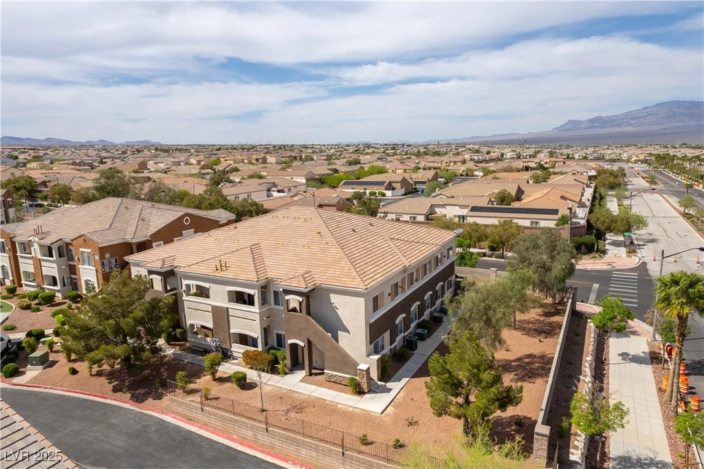 9303 Gilcrease, Las Vegas, NV 89149