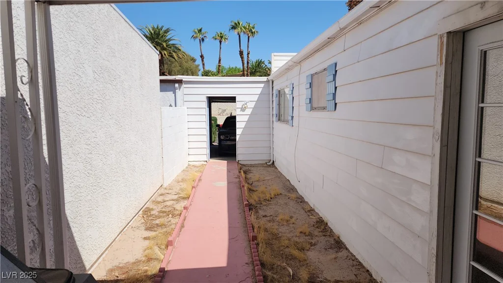 3717 Casey, Las Vegas, NV 89120