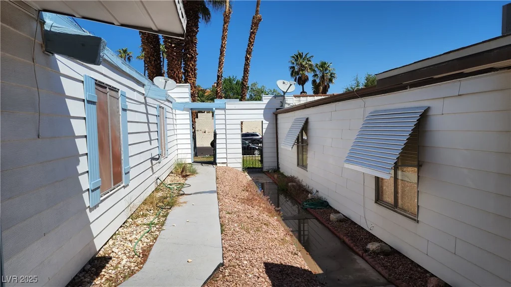 3717 Casey, Las Vegas, NV 89120