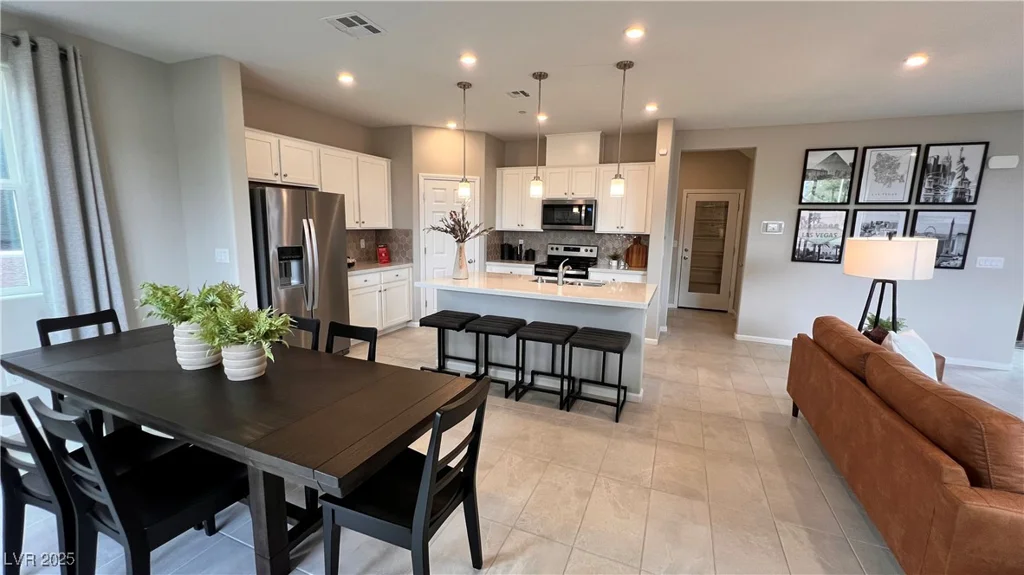 5151 Capucina, Las Vegas, NV 89122