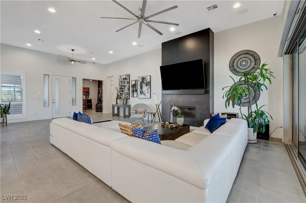 10004 Terrastone, Las Vegas, NV 89148