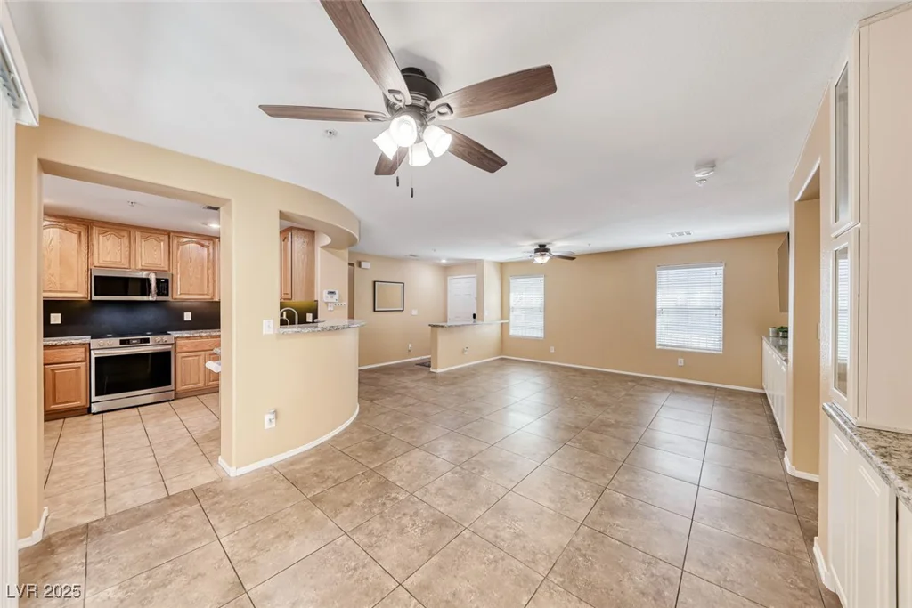 173 Calm Morning, Henderson, NV 89002