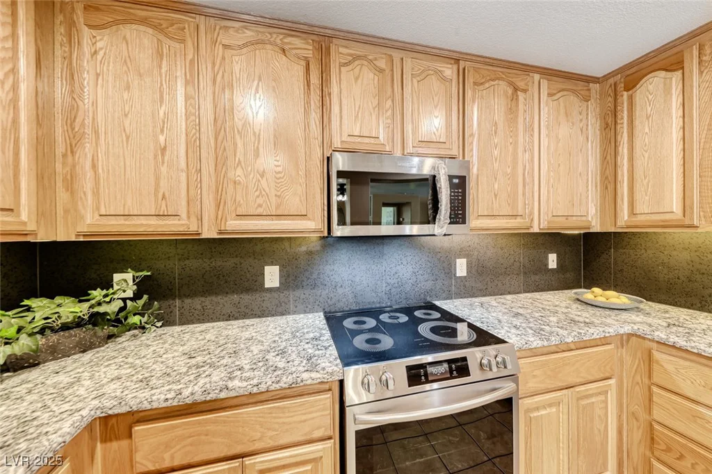 173 Calm Morning, Henderson, NV 89002