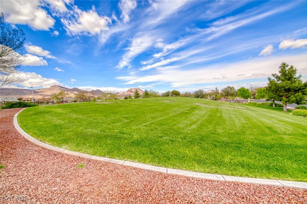 173 Calm Morning, Henderson, NV 89002