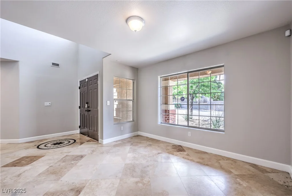 1112 Caraway, Las Vegas, NV 89144