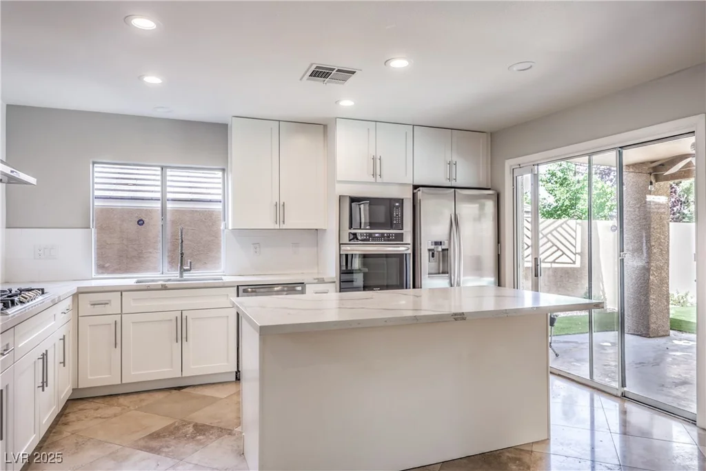 1112 Caraway, Las Vegas, NV 89144