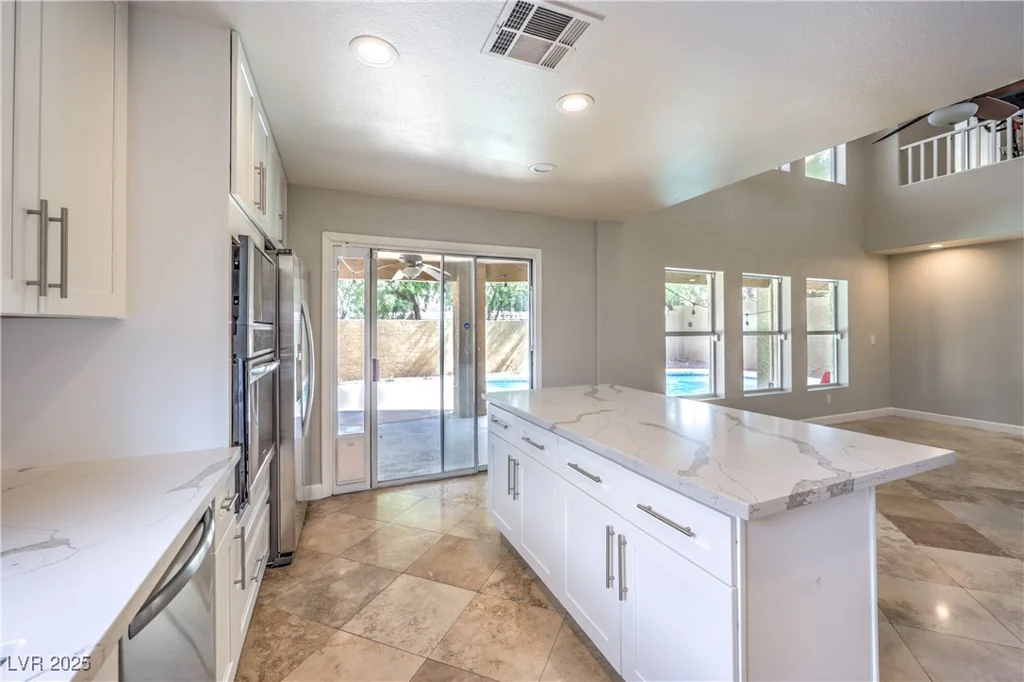 1112 Caraway, Las Vegas, NV 89144