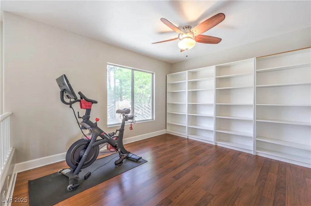 1112 Caraway, Las Vegas, NV 89144