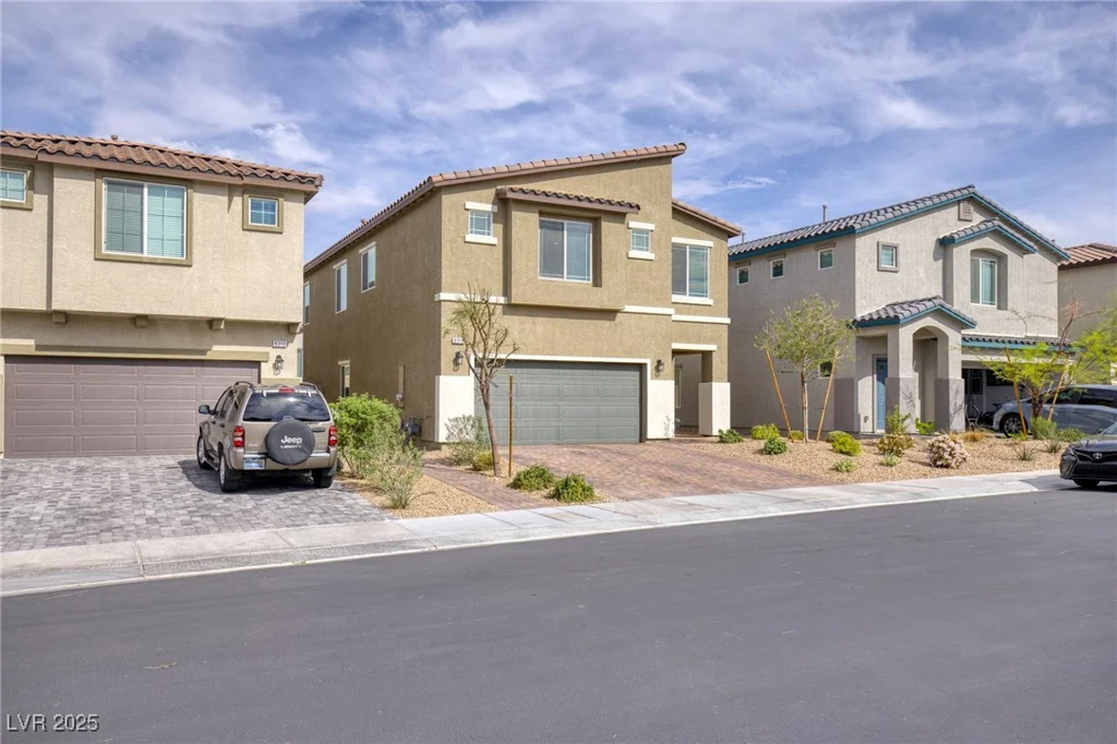 8316 Gold River, Las Vegas, NV 89113