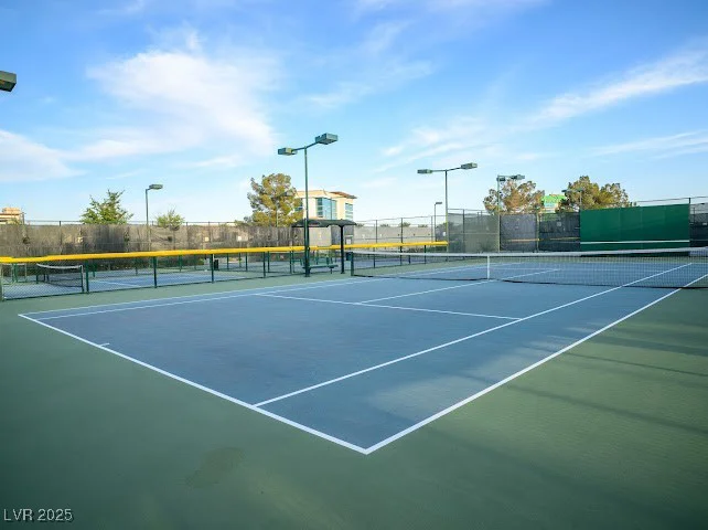 7668 Broadwing, North Las Vegas, NV 89084