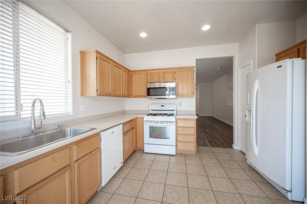 8564 Lost Gold, Las Vegas, NV 89129