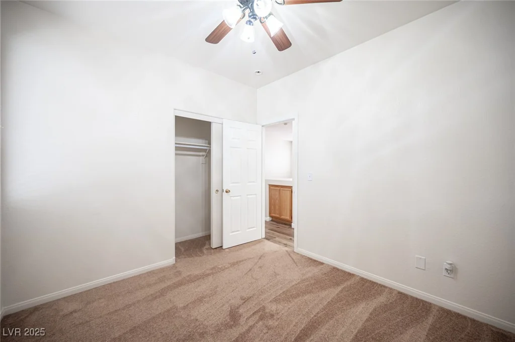 8564 Lost Gold, Las Vegas, NV 89129