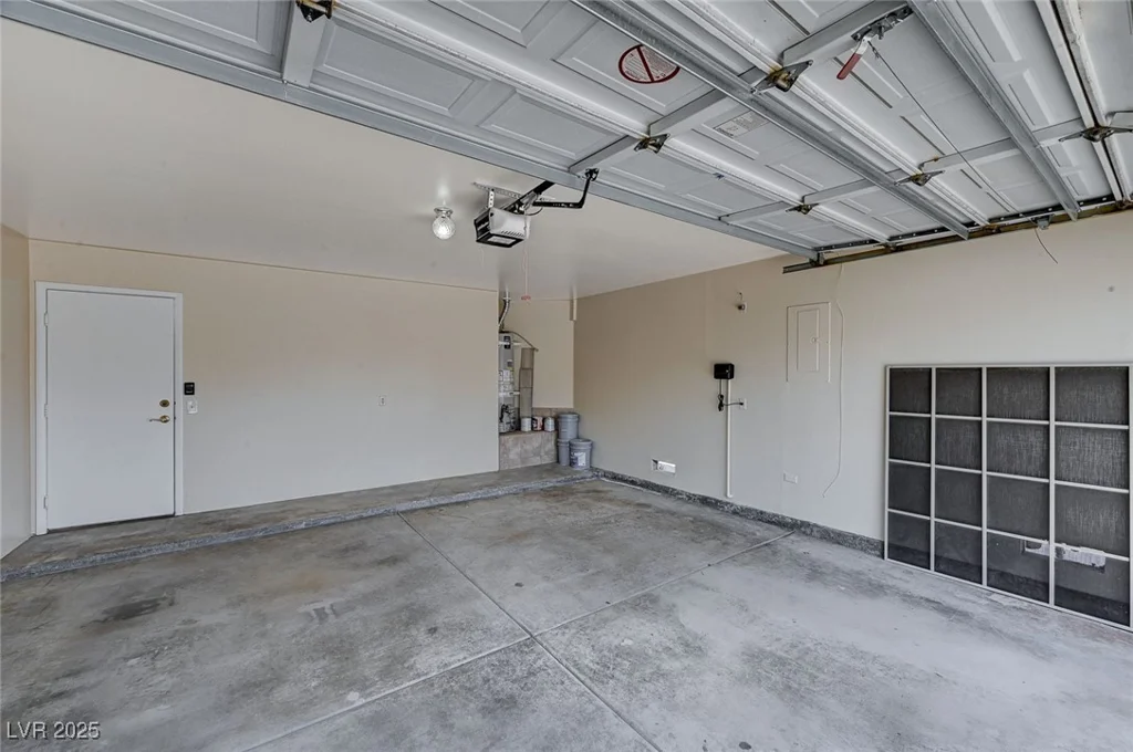 8028 Hurricane Cove, Las Vegas, NV 89129