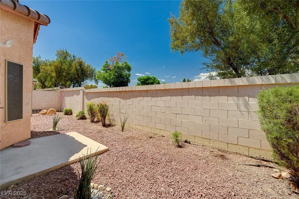 8028 Hurricane Cove, Las Vegas, NV 89129