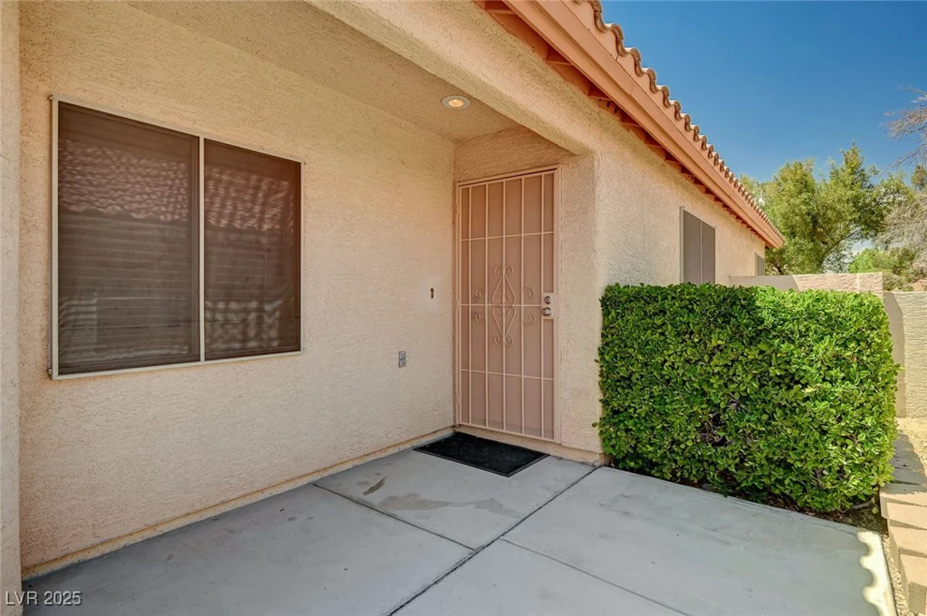 8028 Hurricane Cove, Las Vegas, NV 89129